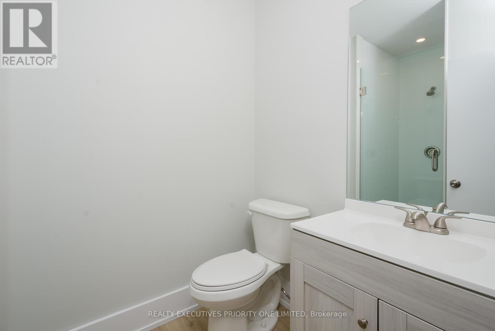 2195 King Road, King, Ontario  L7B 1G3 - Photo 18 - N12909486