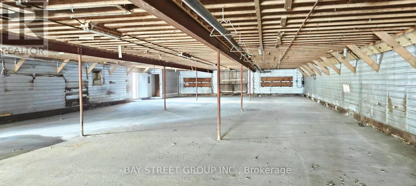 Barn 4 - 641 Canal Road, Bradford West Gwillimbury, Ontario  L3Z 2A6 - Photo 4 - N12909514