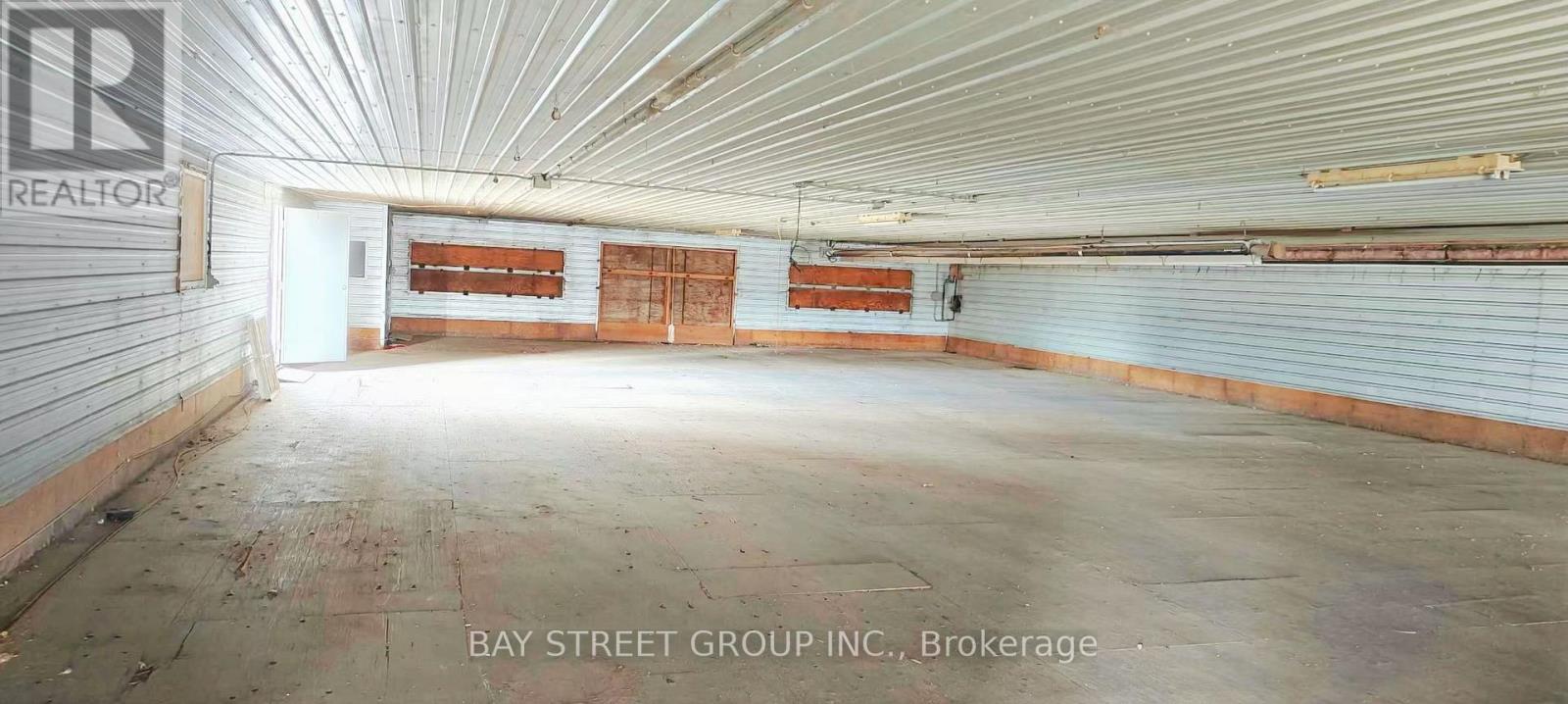 Barn 4 - 641 Canal Road, Bradford West Gwillimbury, Ontario  L3Z 2A6 - Photo 6 - N12909514