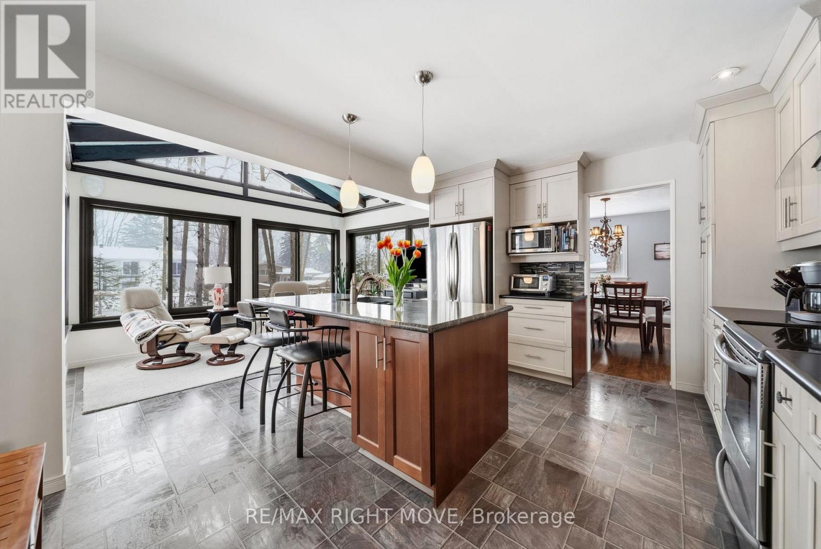 220 Belmoral Drive, Orillia, Ontario  L3V 5R1 - Photo 16 - S12909414