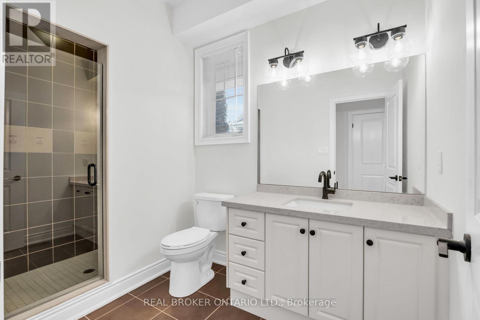 24 Savannah Crescent, Wasaga Beach, Ontario  L9Z 0G3 - Photo 23 - S12909420