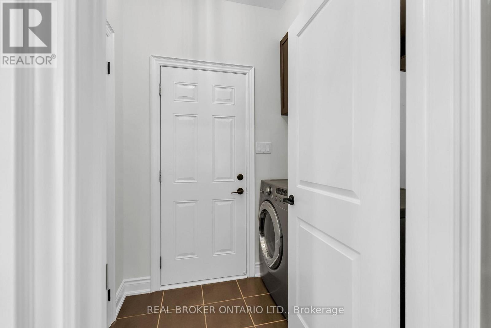 24 Savannah Crescent, Wasaga Beach, Ontario  L9Z 0G3 - Photo 27 - S12909420