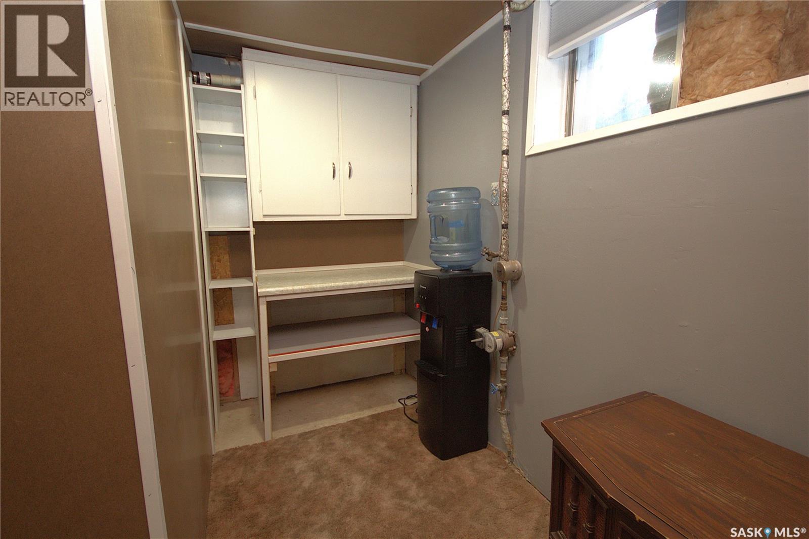 407 2nd Street E, Wilkie, Saskatchewan  S0K 4W0 - Photo 13 - SK008986