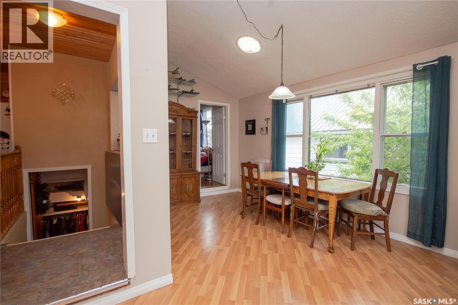 407 2nd Street E, Wilkie, Saskatchewan  S0K 4W0 - Photo 8 - SK008986