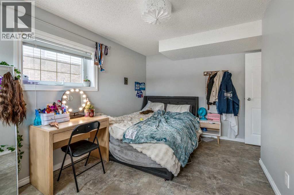 5701 46 Street, Taber, Alberta  T1G 1G9 - Photo 31 - A2293194