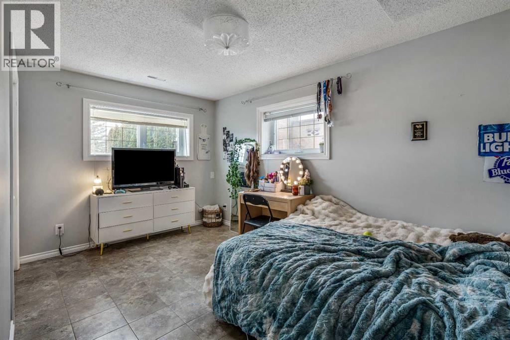 5701 46 Street, Taber, Alberta  T1G 1G9 - Photo 30 - A2293194