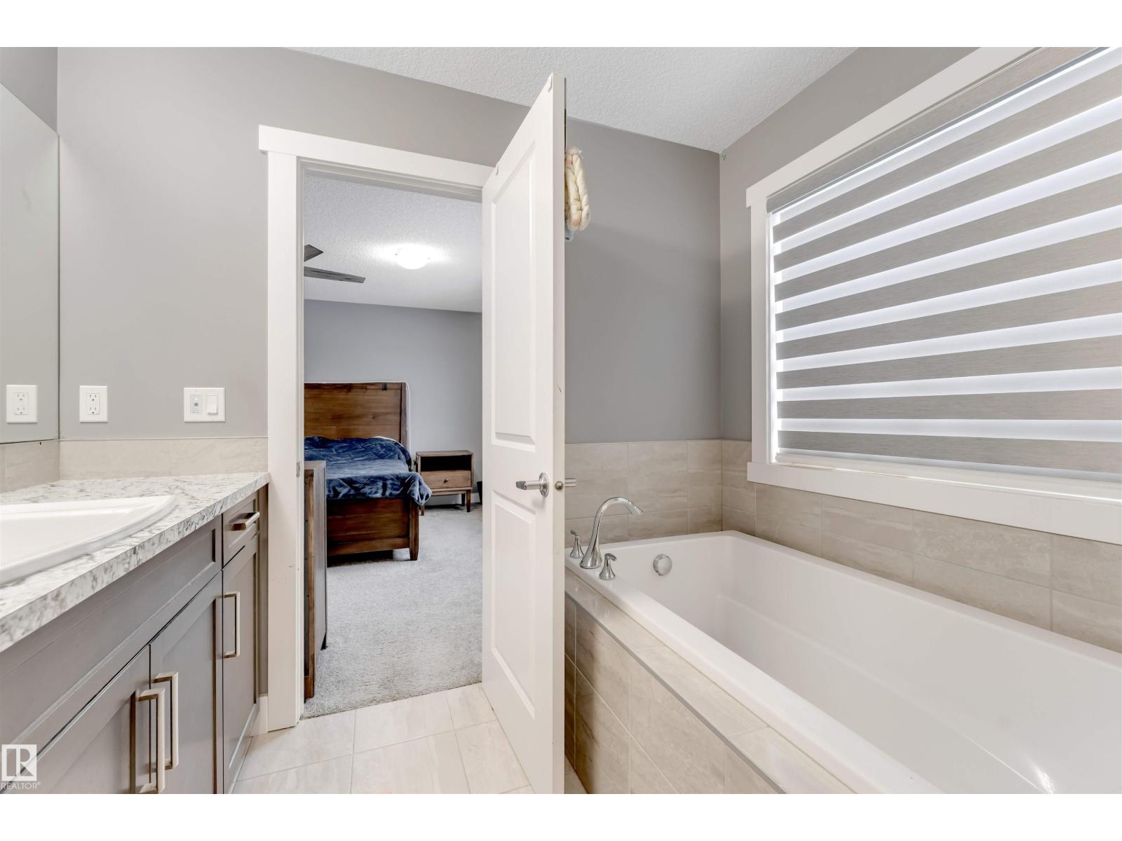 2987 Chokecherry Cm Sw, Edmonton, Alberta  T6X 2M2 - Photo 27 - E4478680