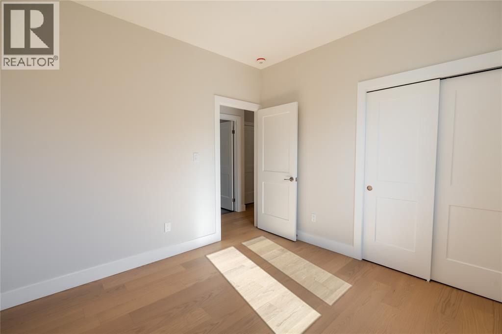 3559 Paul Crescent, Plympton-Wyoming, Ontario  N0N 1E0 - Photo 18 - 26005743