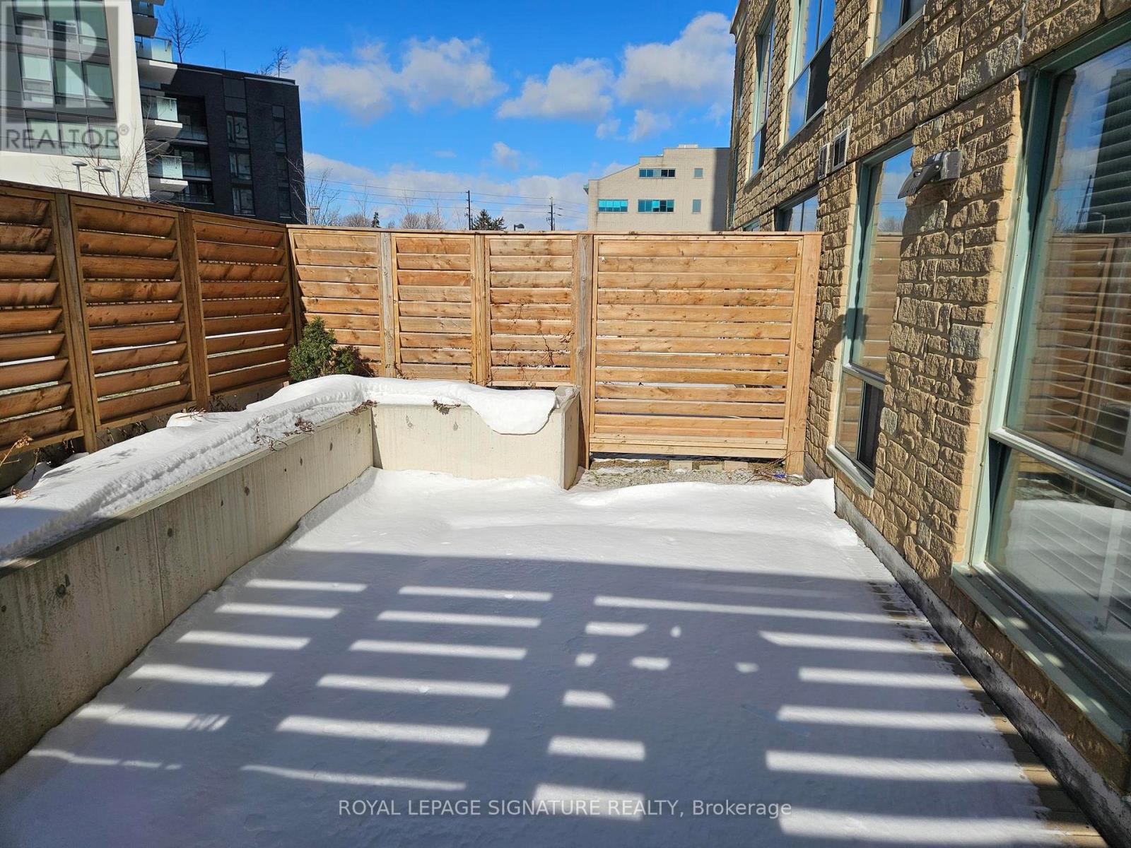 101 - 101 Subway Crescent, Toronto, Ontario  M9B 6K4 - Photo 12 - W12868636