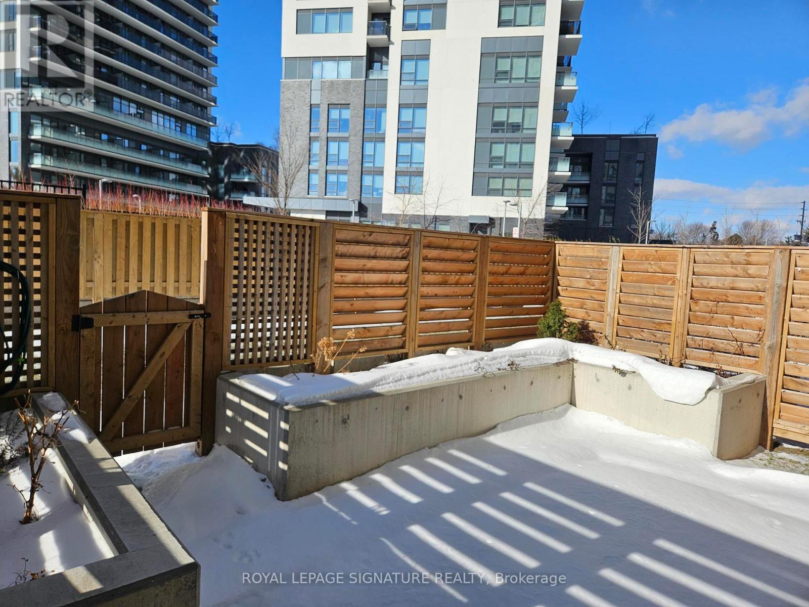 101 - 101 Subway Crescent, Toronto, Ontario  M9B 6K4 - Photo 13 - W12868636