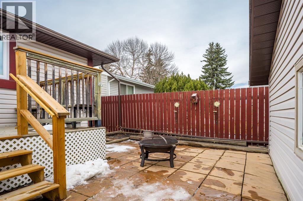 804 Queensland Drive Se, Calgary, Alberta  T2J 4T1 - Photo 47 - A2294924