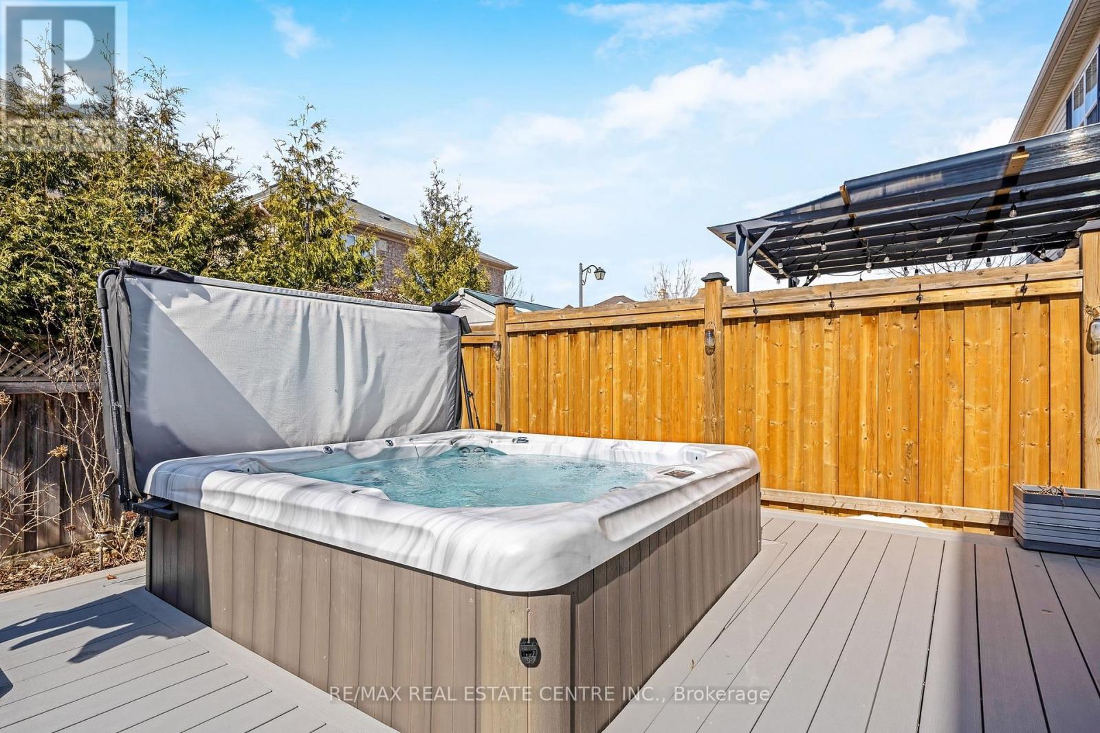 823 Biggar Heights Se, Milton, Ontario  L9T 0G7 - Photo 46 - W12909406