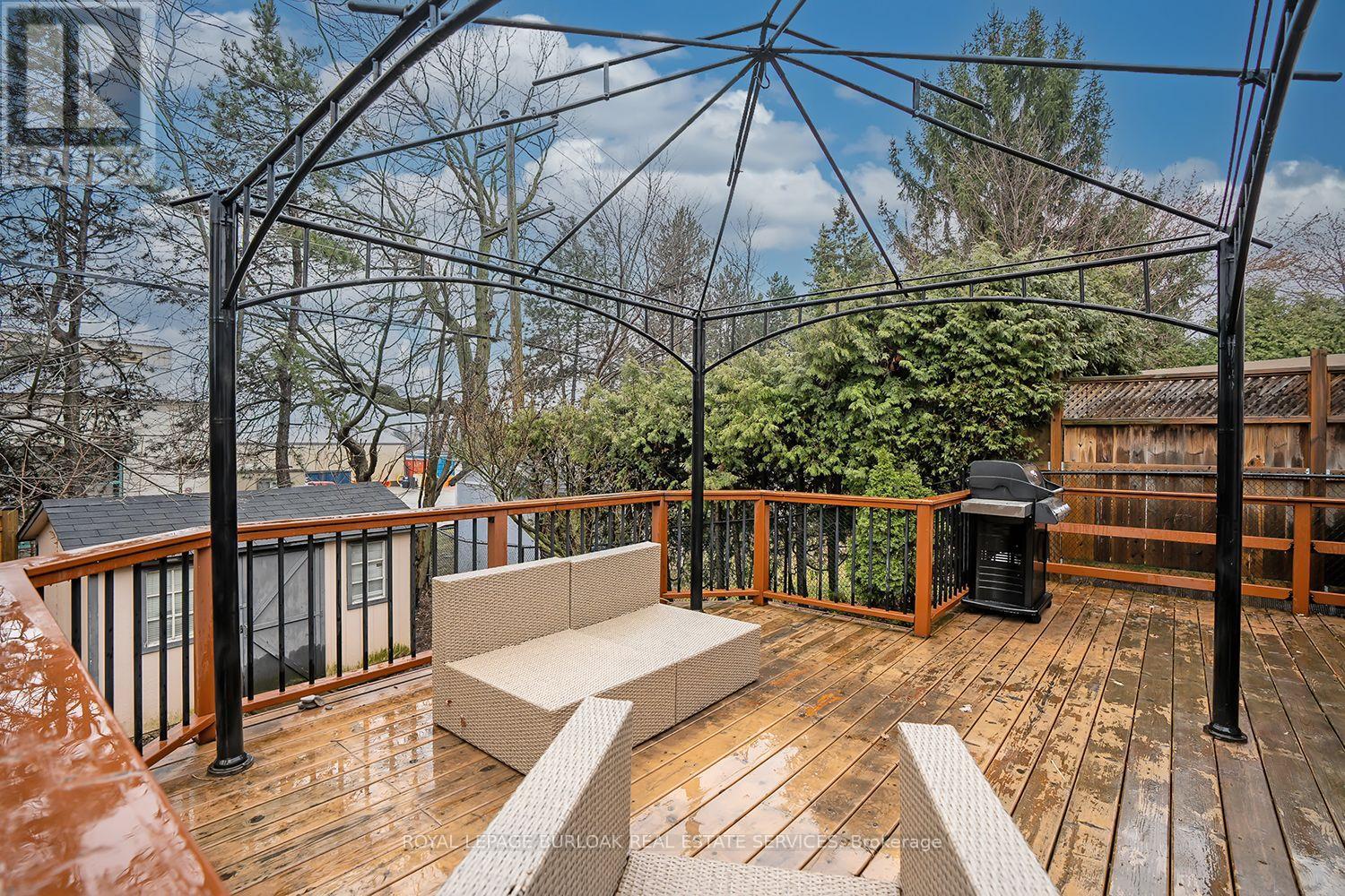 1278 Consort Crescent, Burlington, Ontario  L7M 1J7 - Photo 26 - W12909416