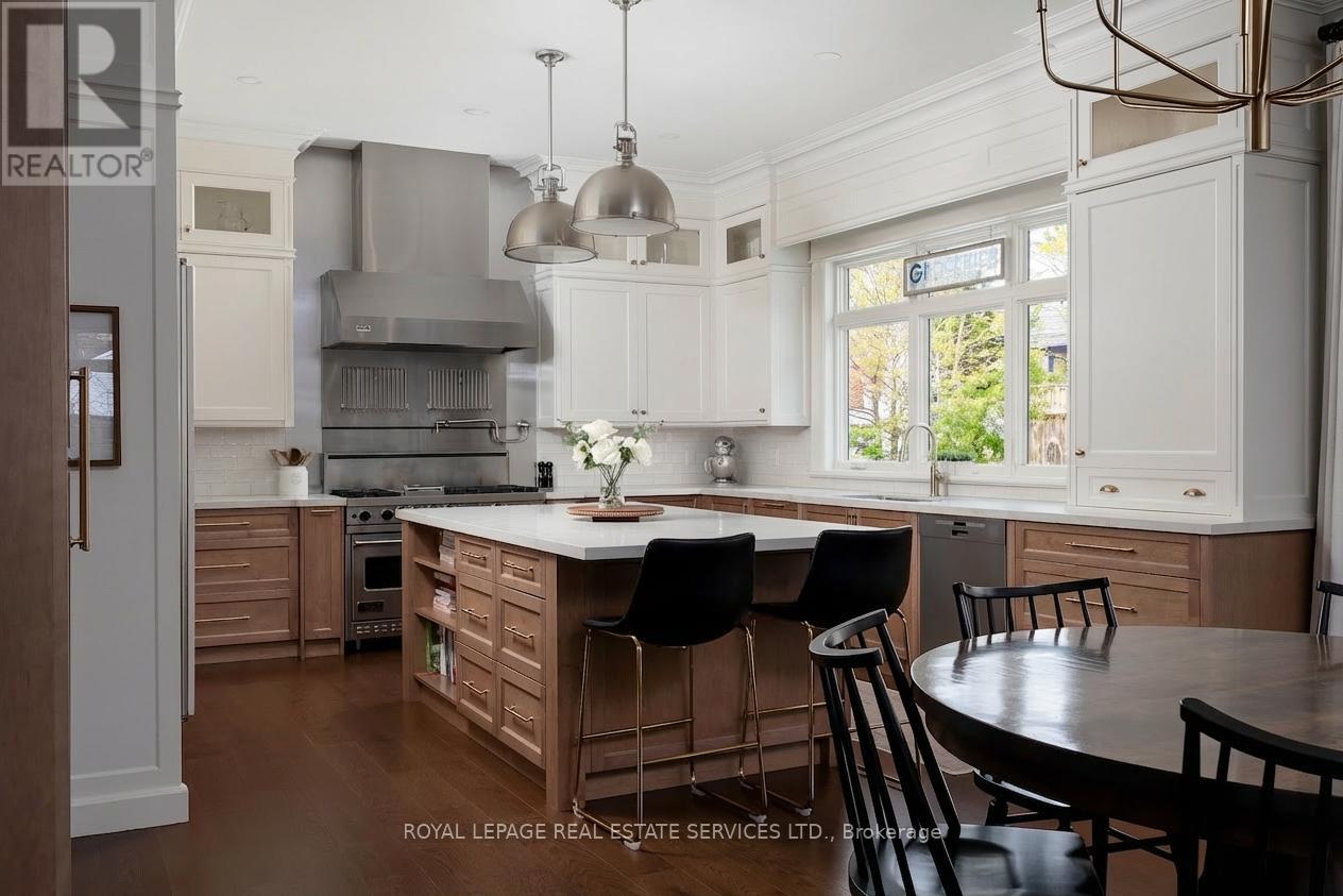 1097 Birchview Avenue, Oakville, Ontario  L6J 2C5 - Photo 10 - W12909442