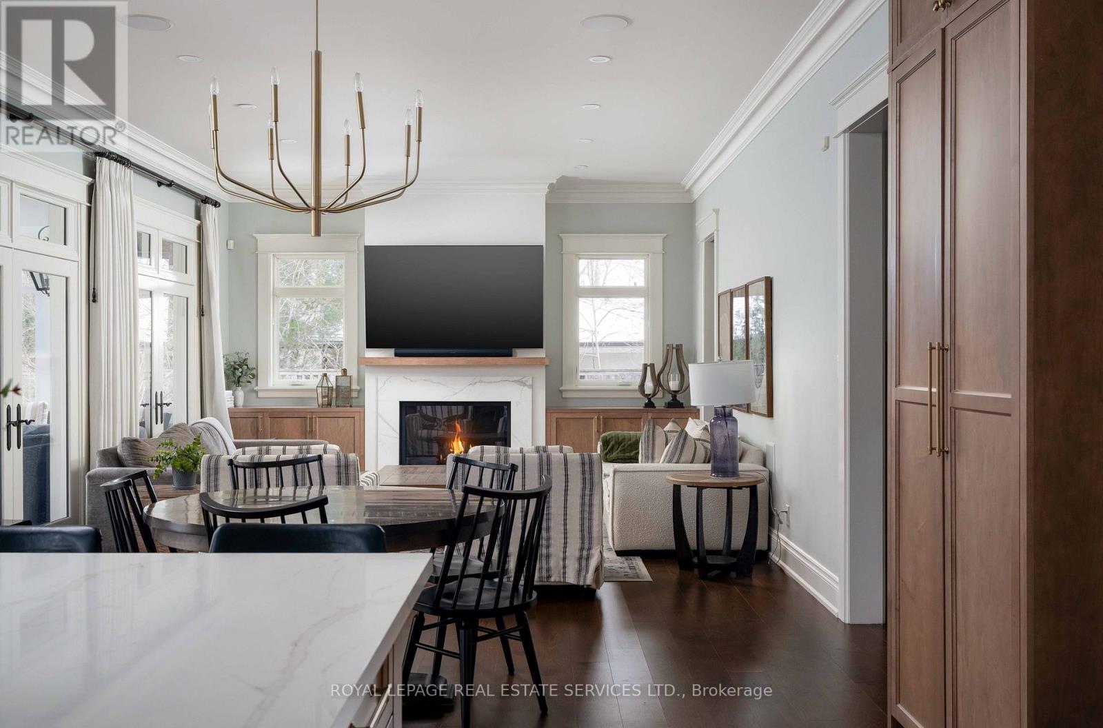 1097 Birchview Avenue, Oakville, Ontario  L6J 2C5 - Photo 15 - W12909442