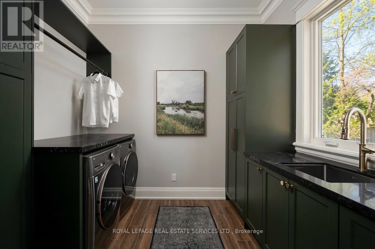 1097 Birchview Avenue, Oakville, Ontario  L6J 2C5 - Photo 24 - W12909442