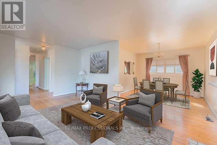 40 Sedgebrook Crescent, Toronto, Ontario  M9B 2X1 - Photo 7 - W12909522