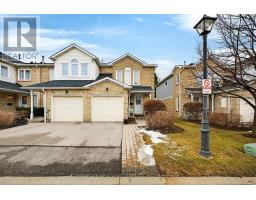 74 HEATHCLIFFE SQUARE, Brampton, Ontario