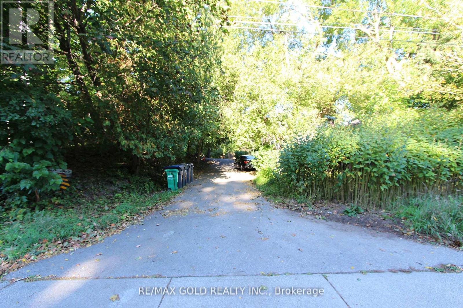 961 Lakeshore Road W, Mississauga, Ontario  L5H 1H8 - Photo 11 - W12909550