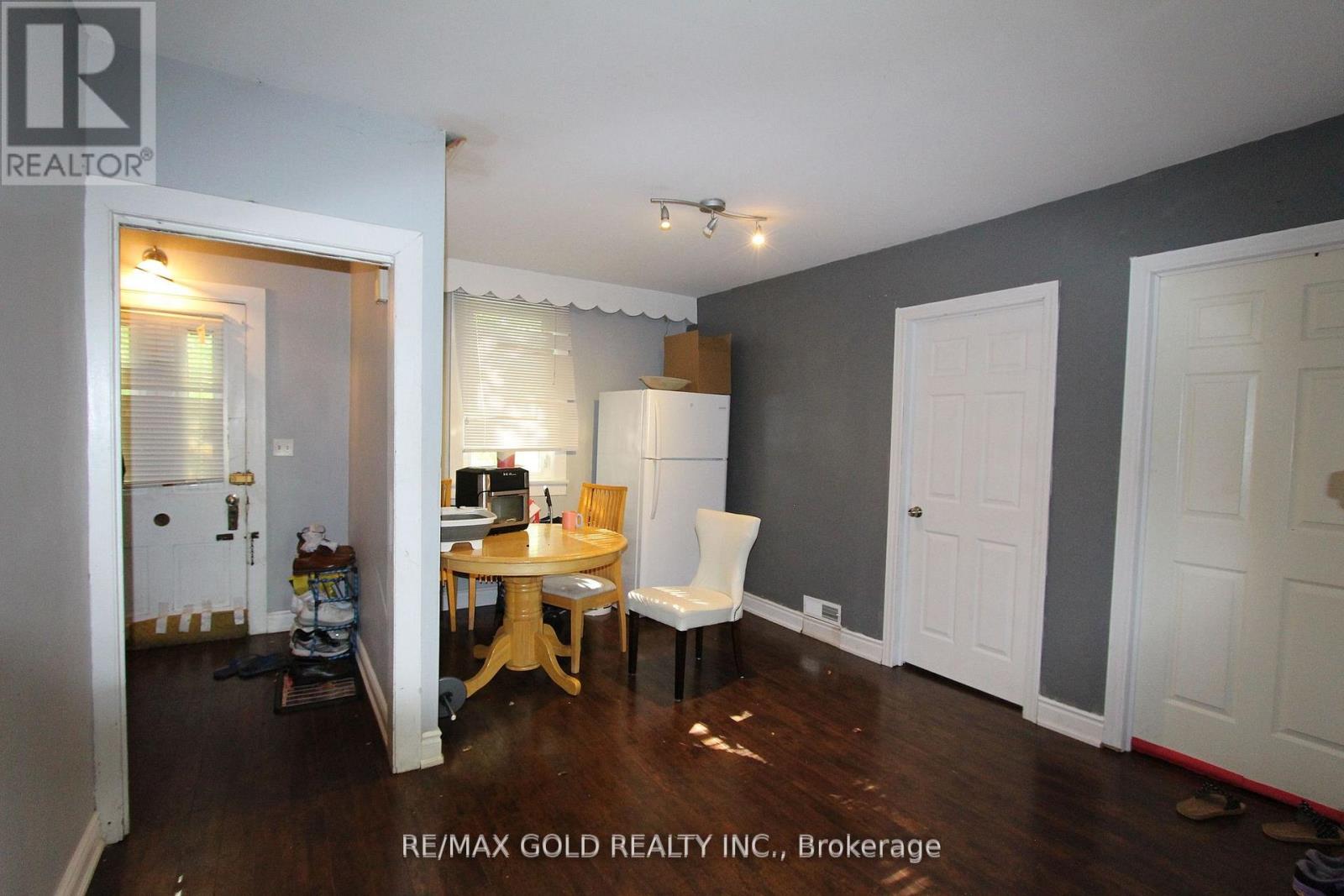 961 Lakeshore Road W, Mississauga, Ontario  L5H 1H8 - Photo 17 - W12909550