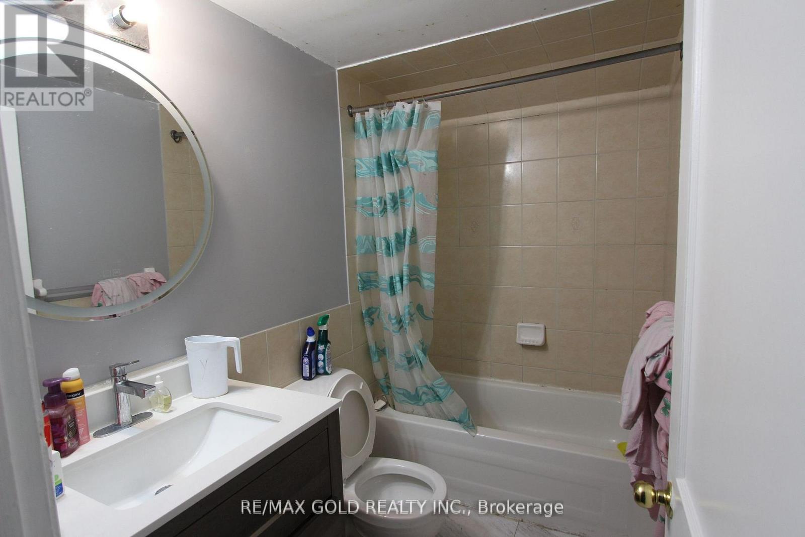 961 Lakeshore Road W, Mississauga, Ontario  L5H 1H8 - Photo 21 - W12909550