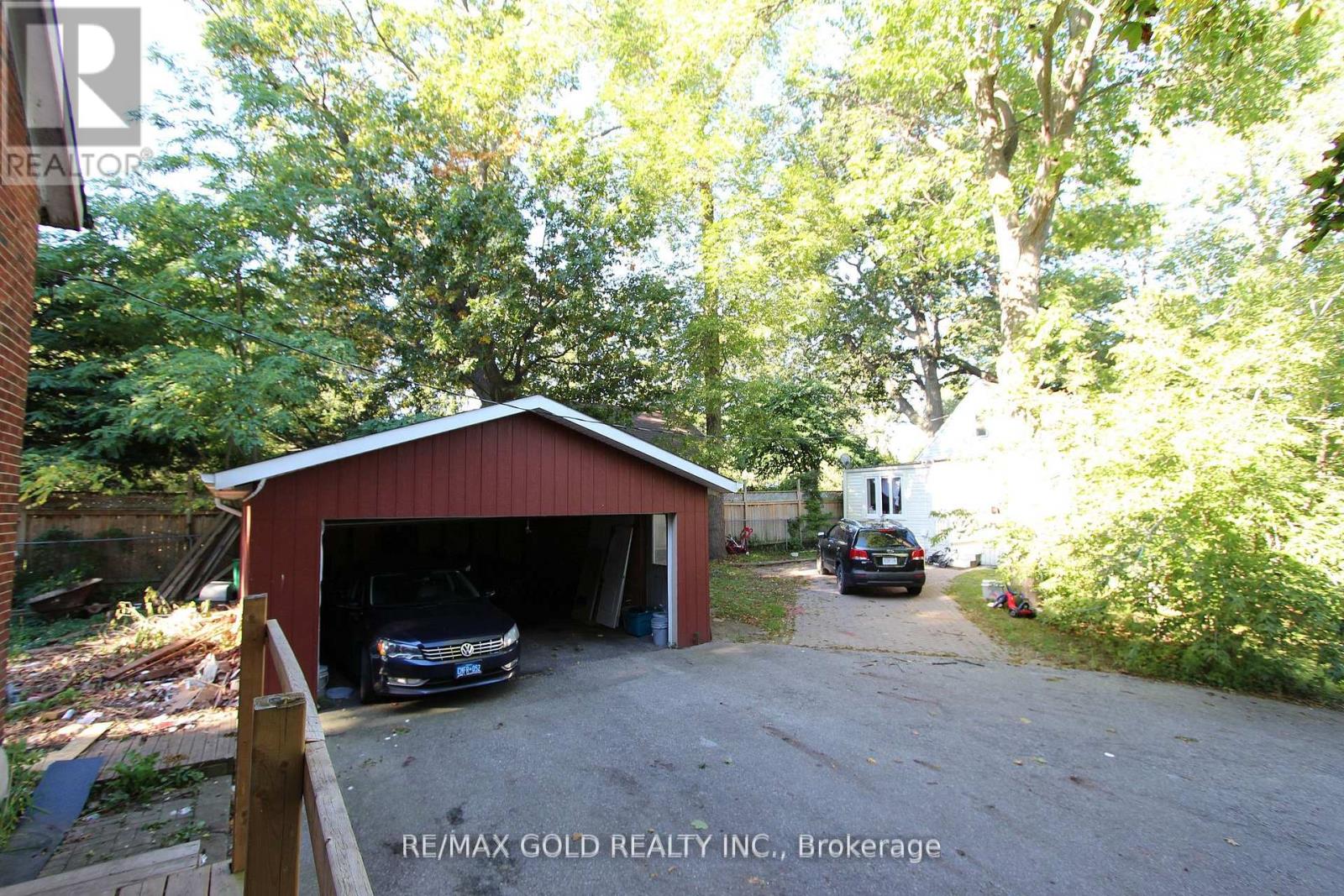 961 Lakeshore Road W, Mississauga, Ontario  L5H 1H8 - Photo 23 - W12909550