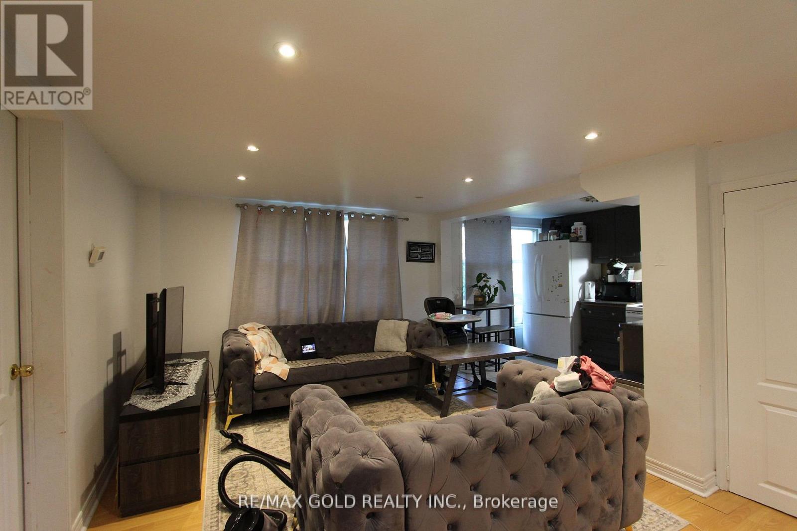 961 Lakeshore Road W, Mississauga, Ontario  L5H 1H8 - Photo 25 - W12909550