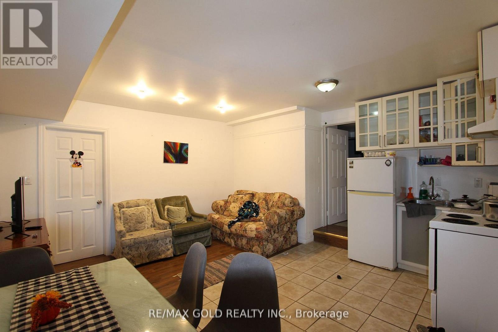 961 Lakeshore Road W, Mississauga, Ontario  L5H 1H8 - Photo 29 - W12909550