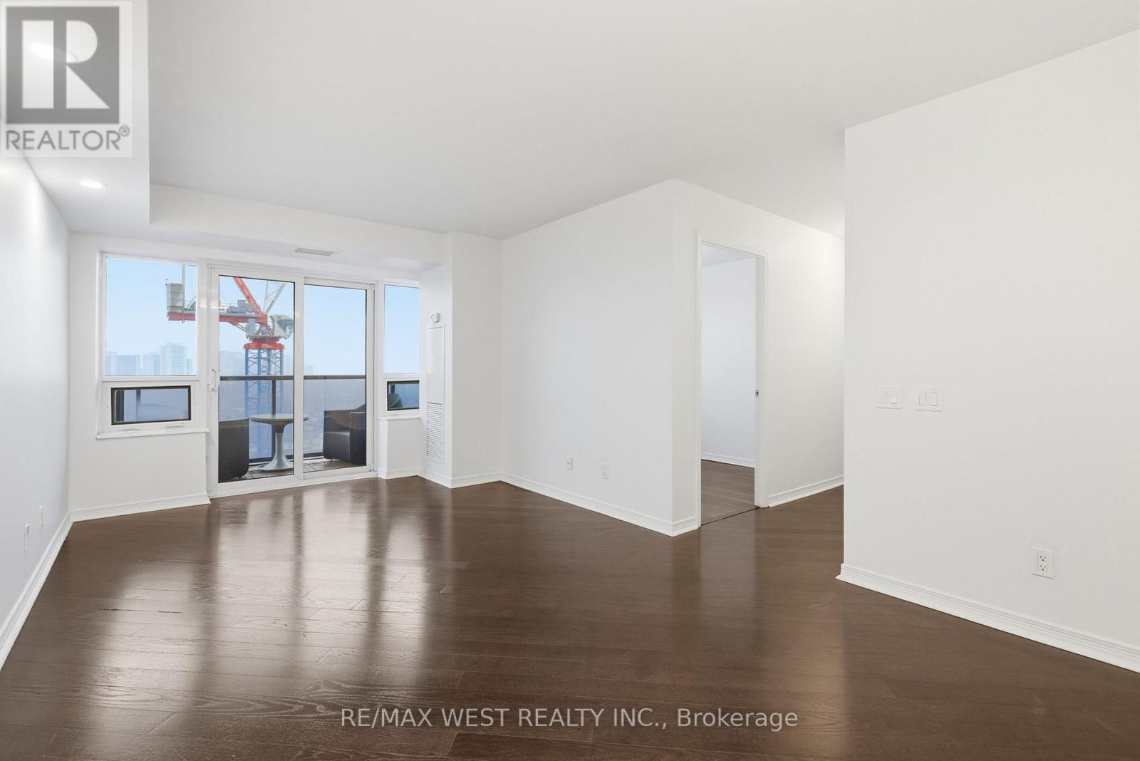 1508 - 61 Heintzman Street, Toronto, Ontario  M6P 5A2 - Photo 10 - W12909564