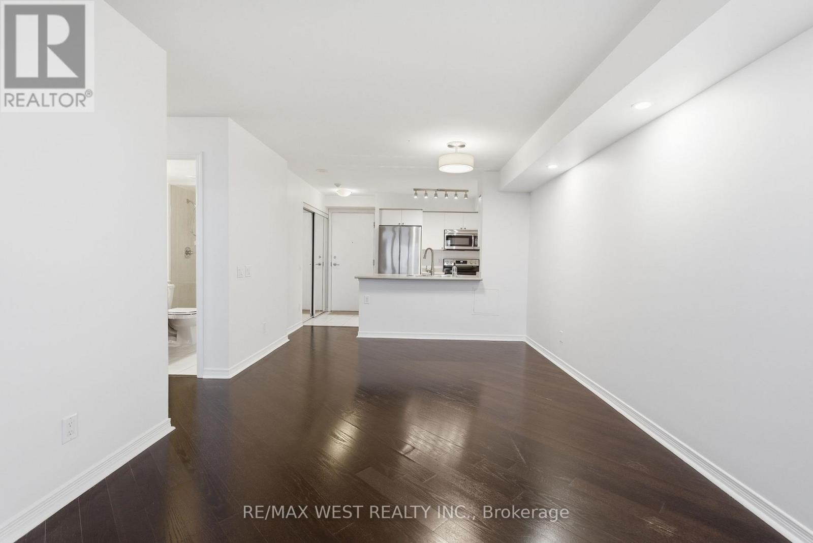 1508 - 61 Heintzman Street, Toronto, Ontario  M6P 5A2 - Photo 4 - W12909564