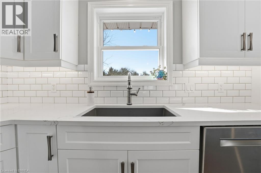 256 Howard Street, Waterford, Ontario  N0E 1Y0 - Photo 13 - 40813856