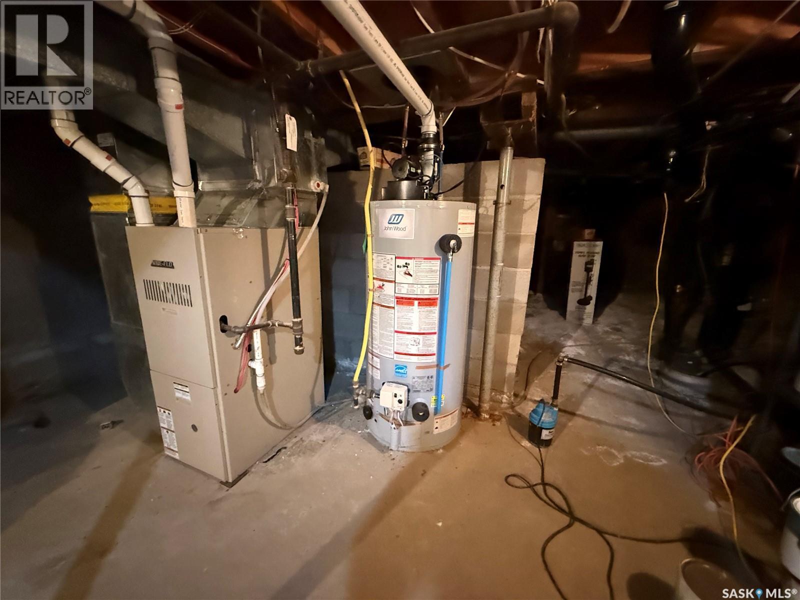 2009 Connaught Street, Regina, Saskatchewan  S4T 4T8 - Photo 21 - SK031055