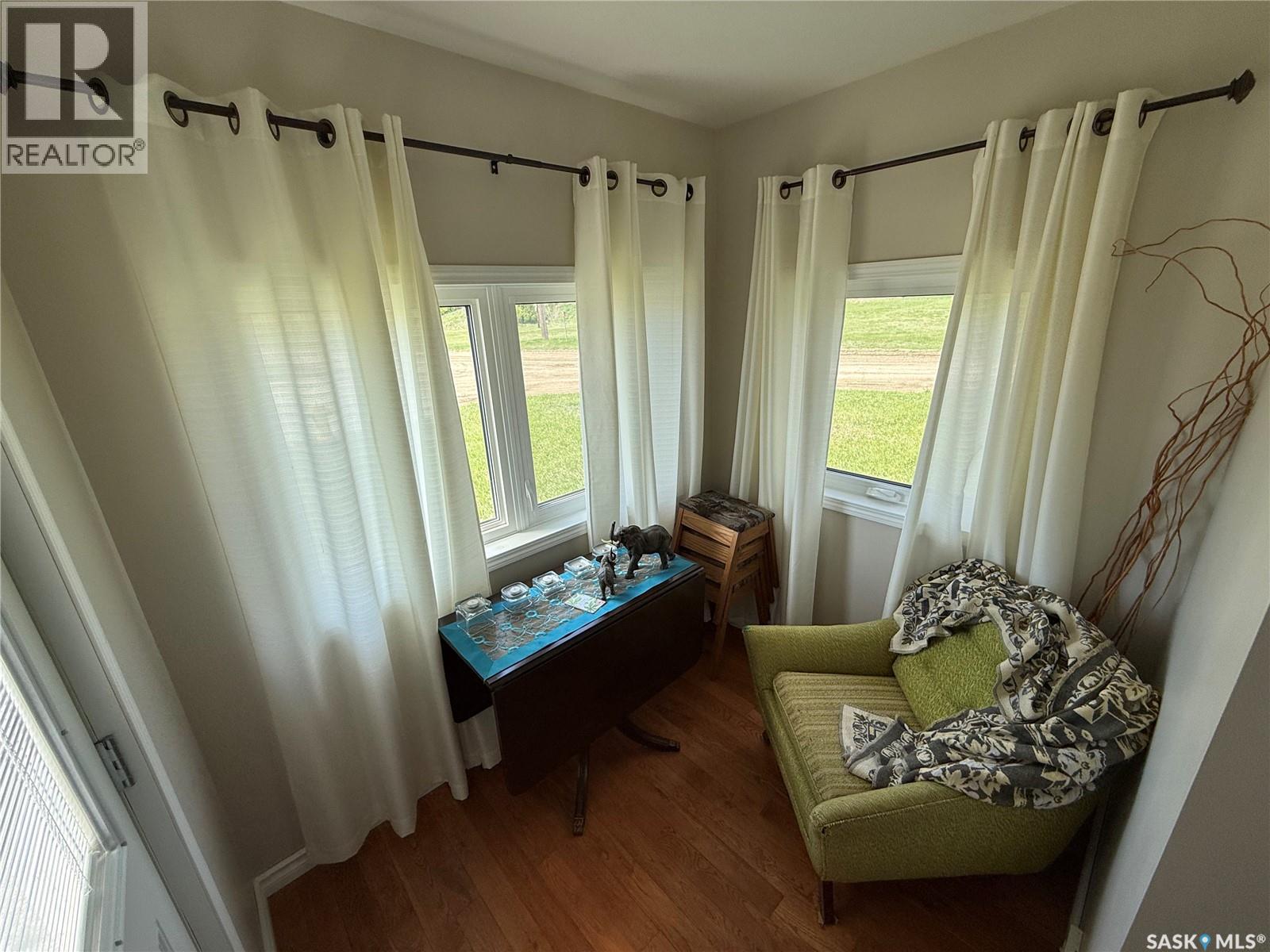 2009 Connaught Street, Regina, Saskatchewan  S4T 4T8 - Photo 5 - SK031055