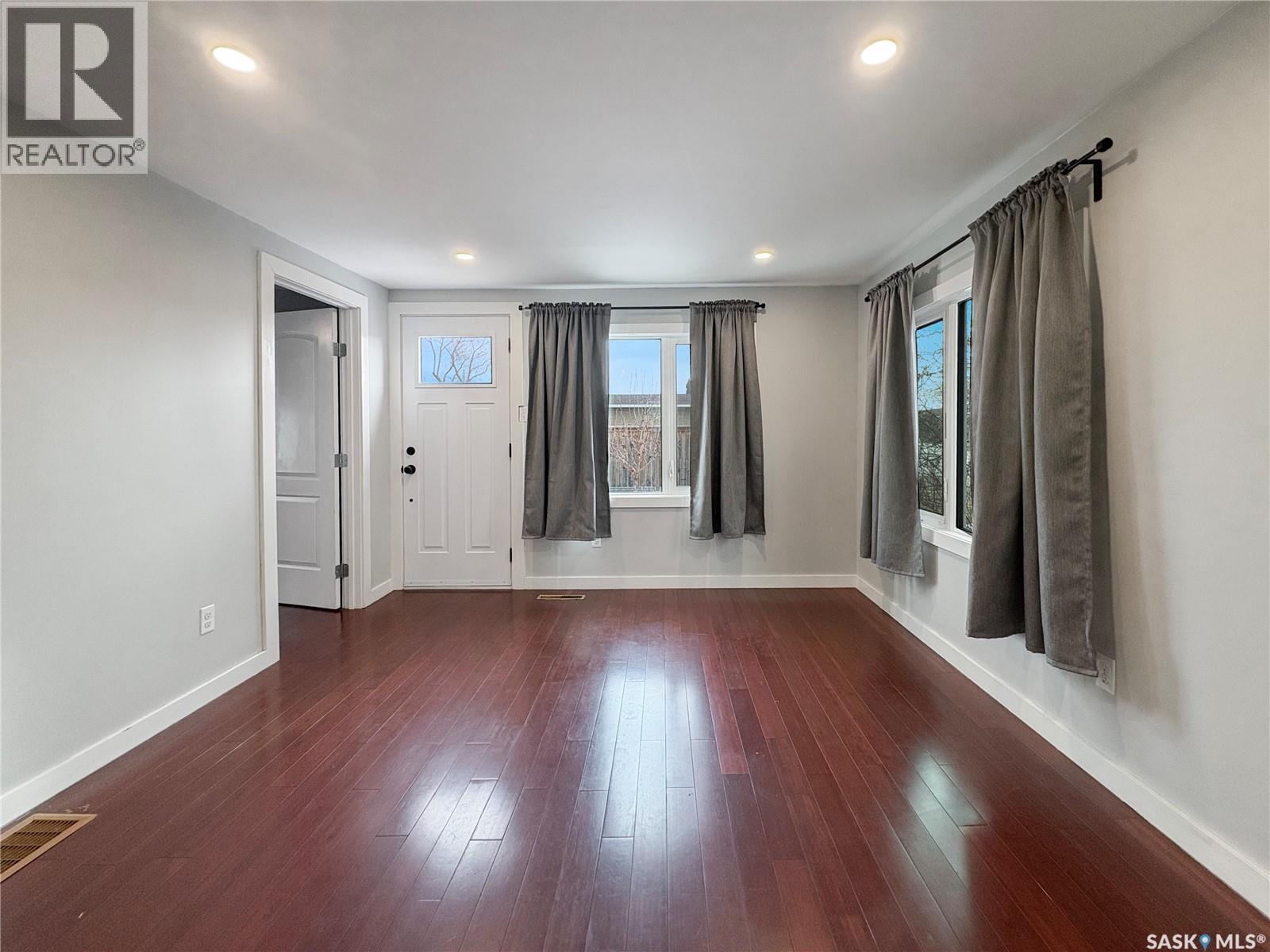 102 18th Street, Battleford, Saskatchewan  S0M 0E0 - Photo 11 - SK031033