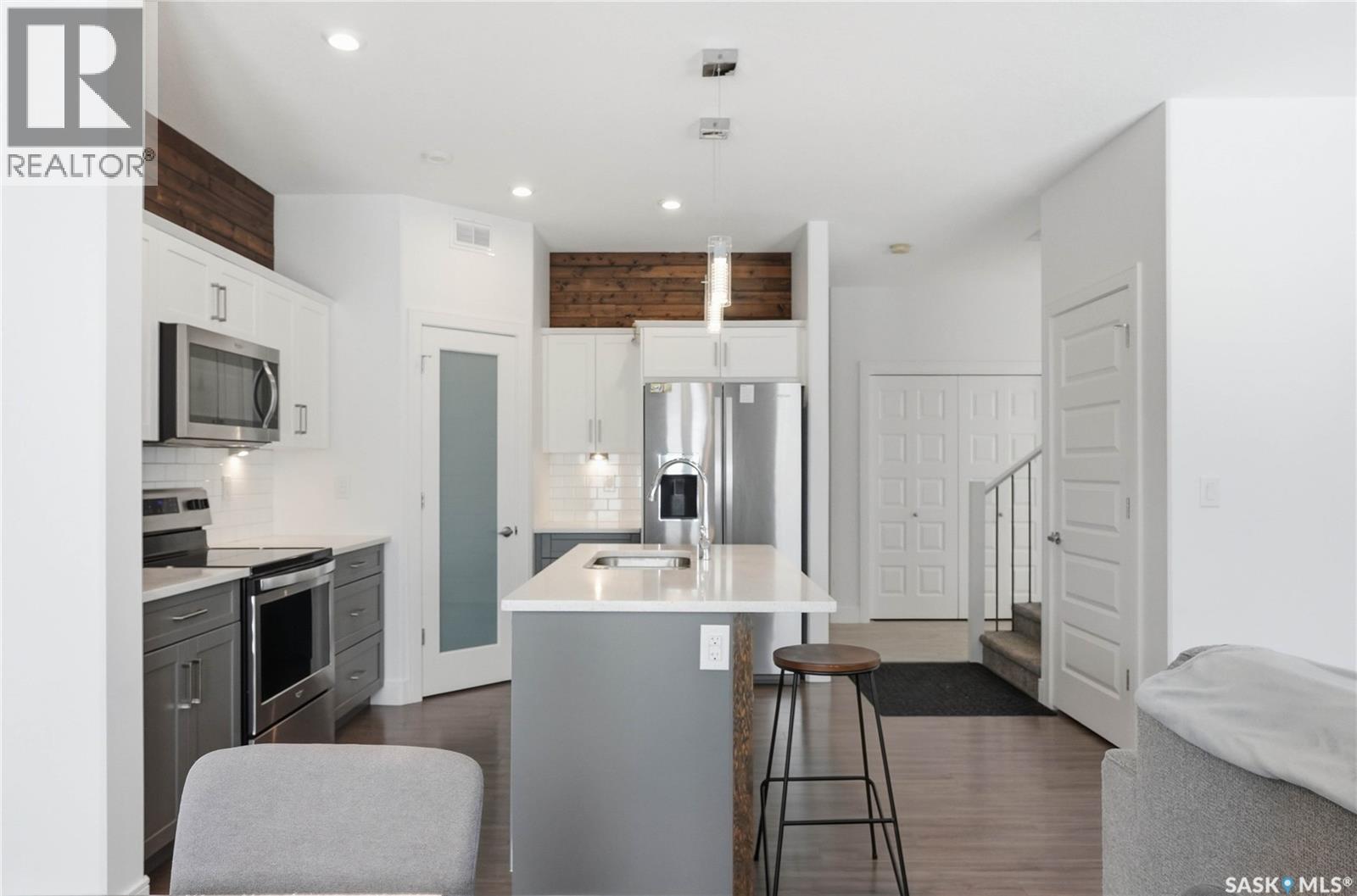 166 Beaudry Crescent, Martensville, Saskatchewan  S0K 2T1 - Photo 6 - SK031032