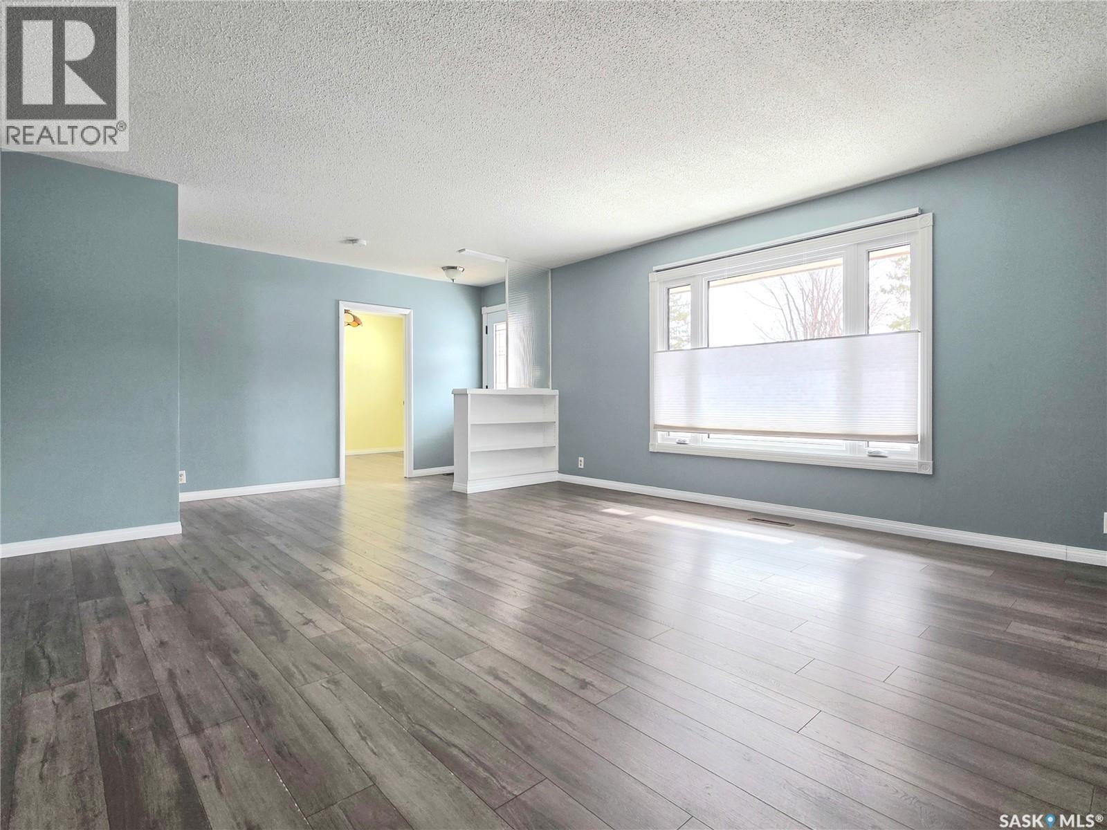 274 10th Avenue W, Melville, Saskatchewan  S0A 2P0 - Photo 16 - SK031029