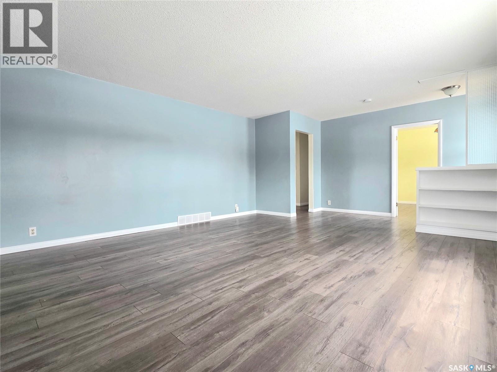 274 10th Avenue W, Melville, Saskatchewan  S0A 2P0 - Photo 17 - SK031029