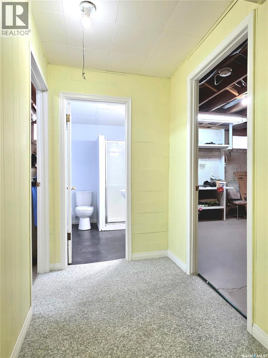 274 10th Avenue W, Melville, Saskatchewan  S0A 2P0 - Photo 36 - SK031029