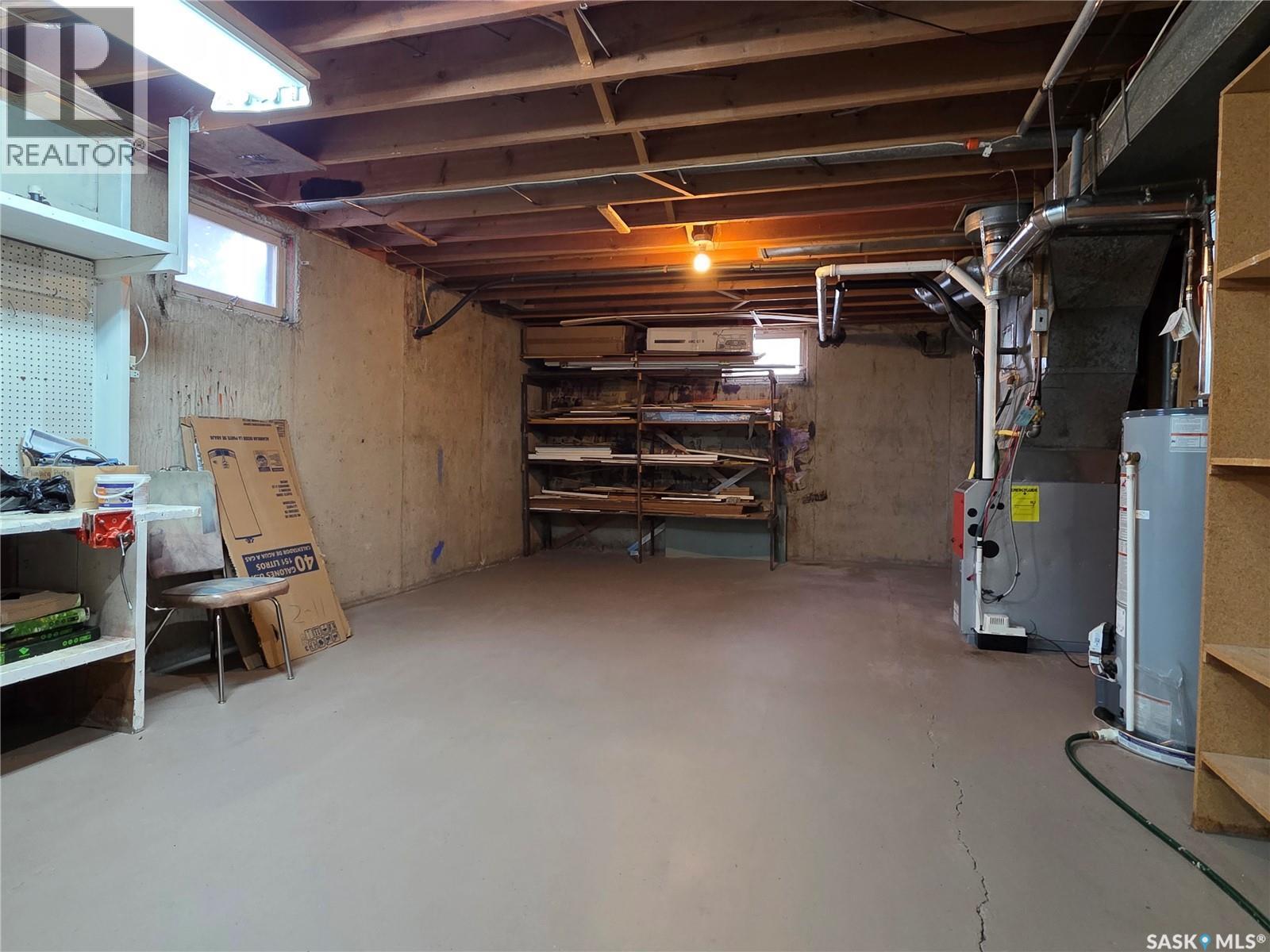 274 10th Avenue W, Melville, Saskatchewan  S0A 2P0 - Photo 38 - SK031029