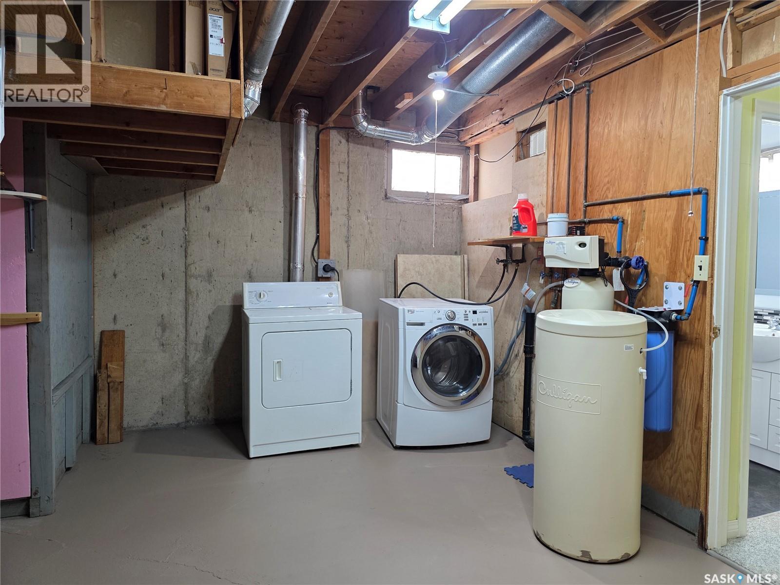 274 10th Avenue W, Melville, Saskatchewan  S0A 2P0 - Photo 41 - SK031029