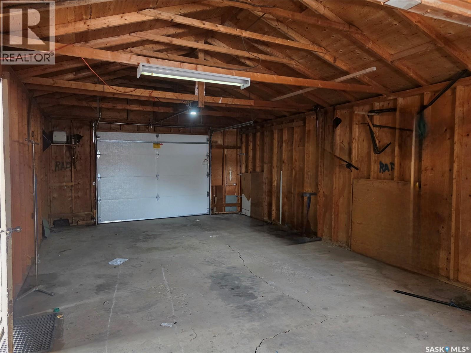 274 10th Avenue W, Melville, Saskatchewan  S0A 2P0 - Photo 43 - SK031029