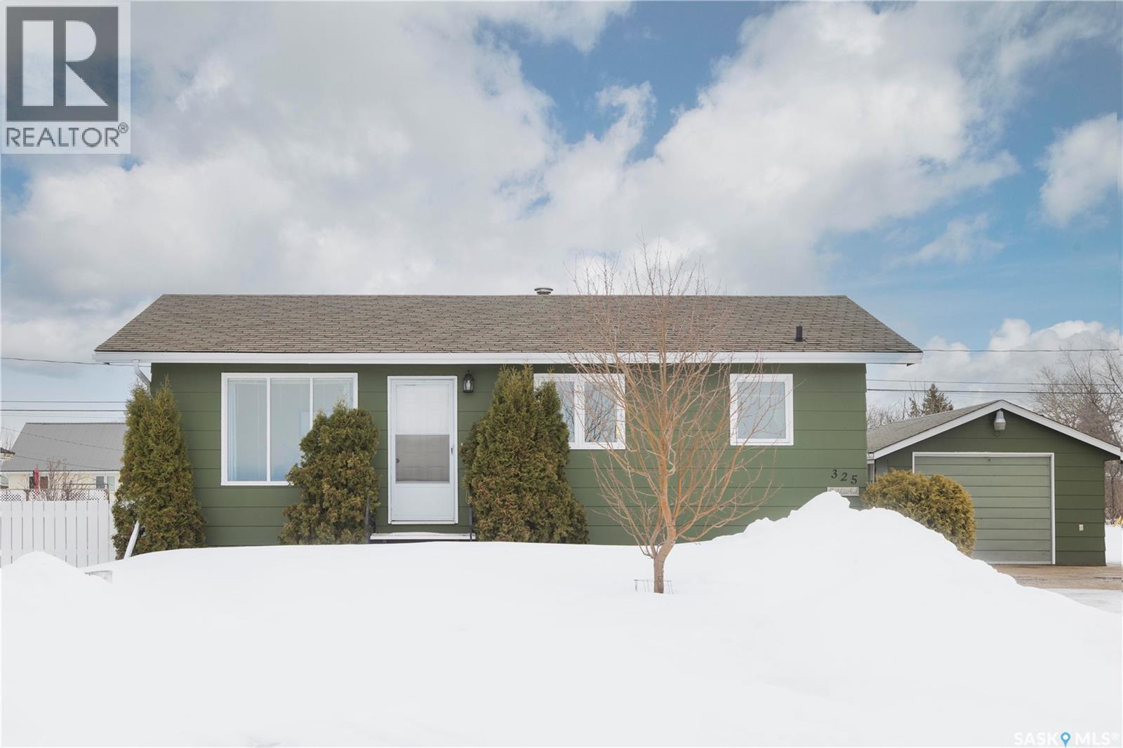 325 7th STREET, duck lake, Saskatchewan