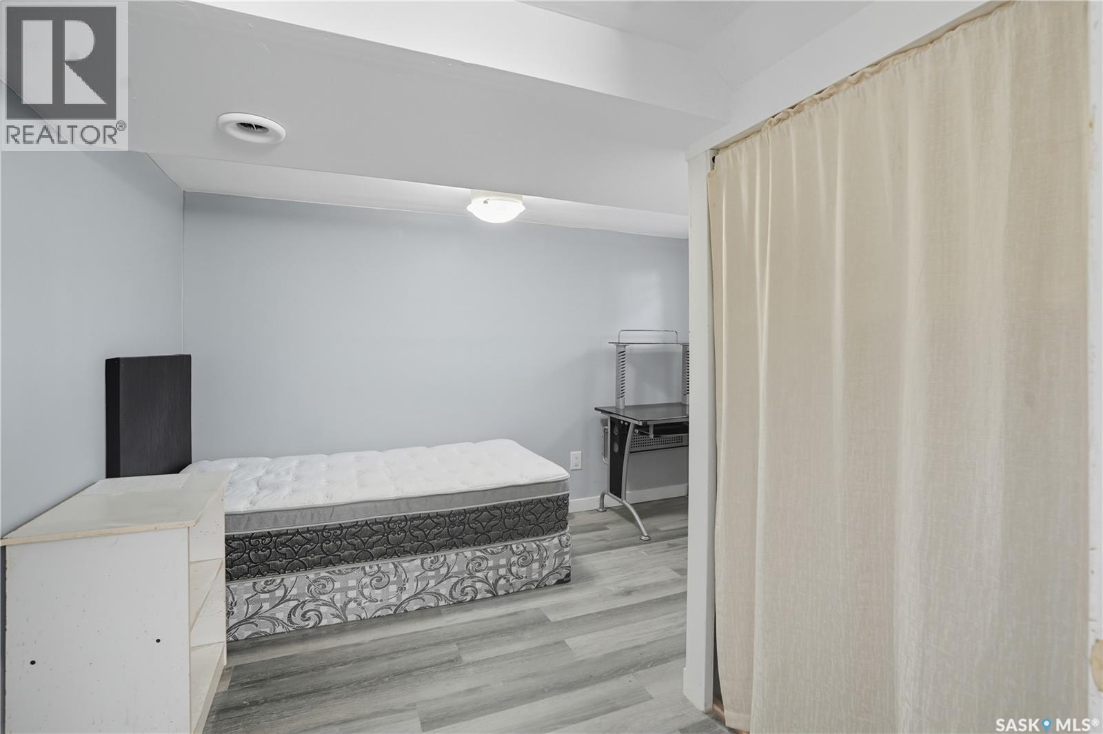 114 E Avenue S, Saskatoon, Saskatchewan  S7M 1R6 - Photo 24 - SK031004