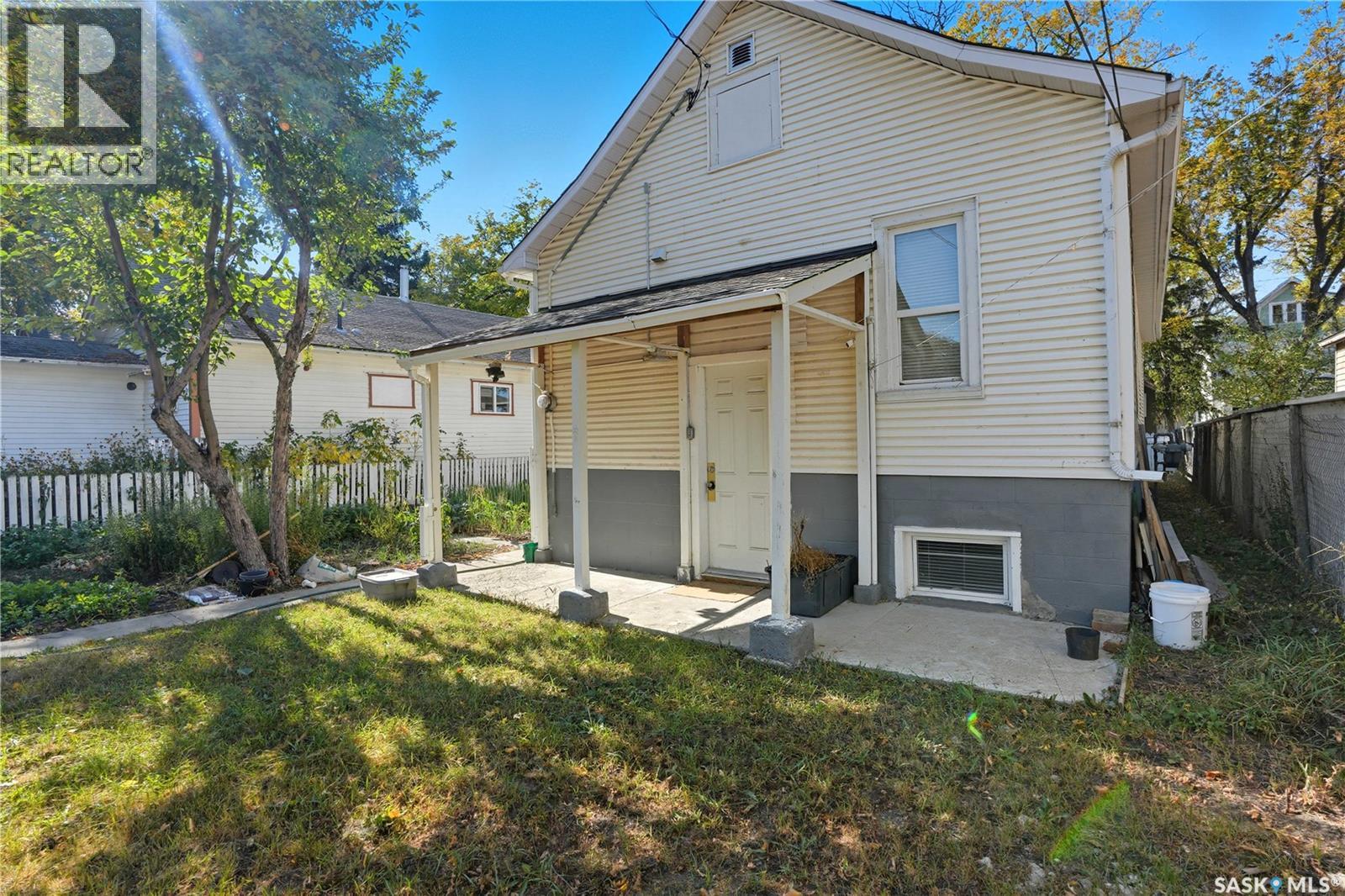 114 E Avenue S, Saskatoon, Saskatchewan  S7M 1R6 - Photo 31 - SK031004