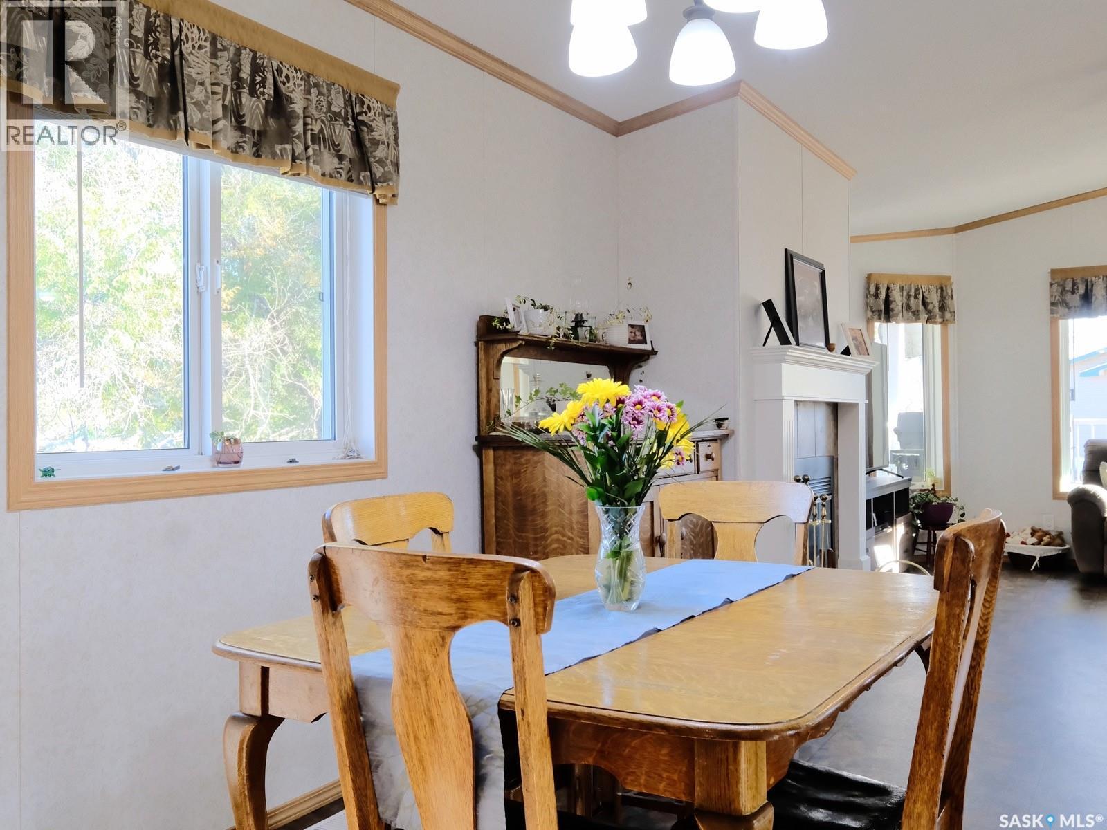 10 Prairie View Crescent, Rosetown, Saskatchewan  S0L 2V0 - Photo 15 - SK031001