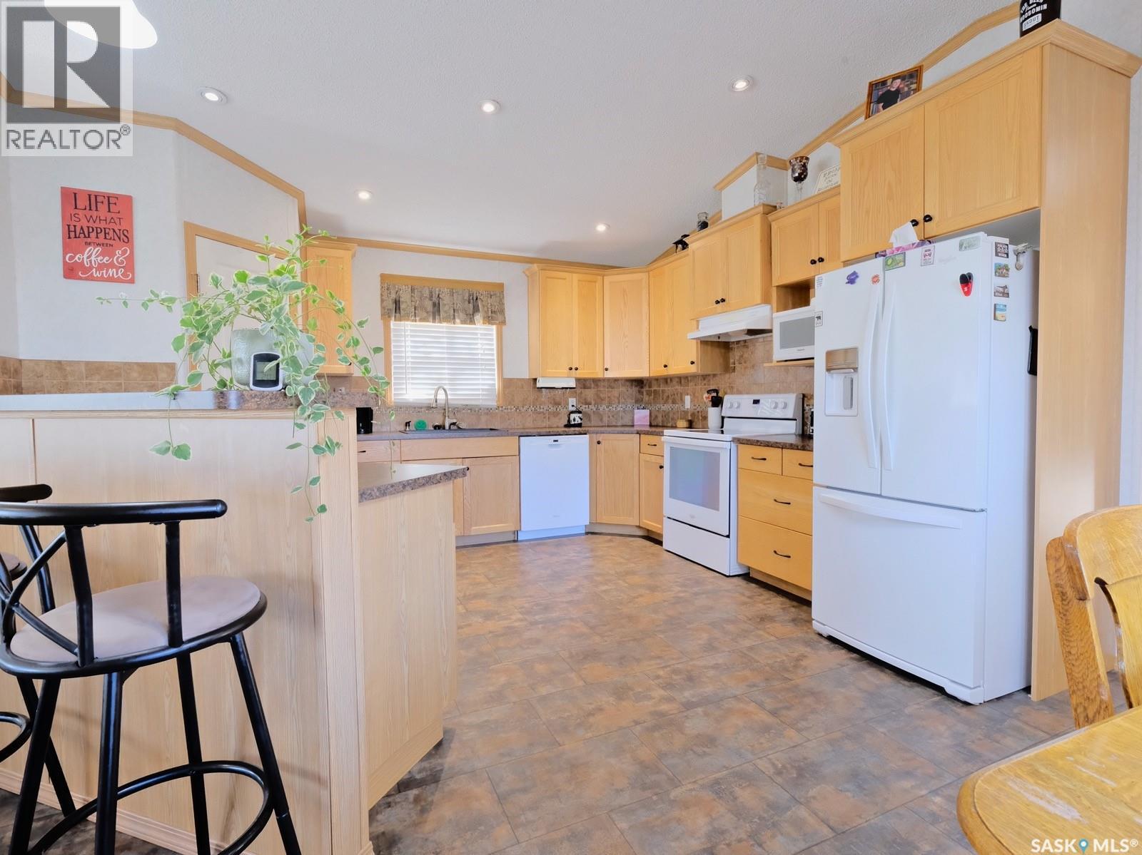 10 Prairie View Crescent, Rosetown, Saskatchewan  S0L 2V0 - Photo 16 - SK031001