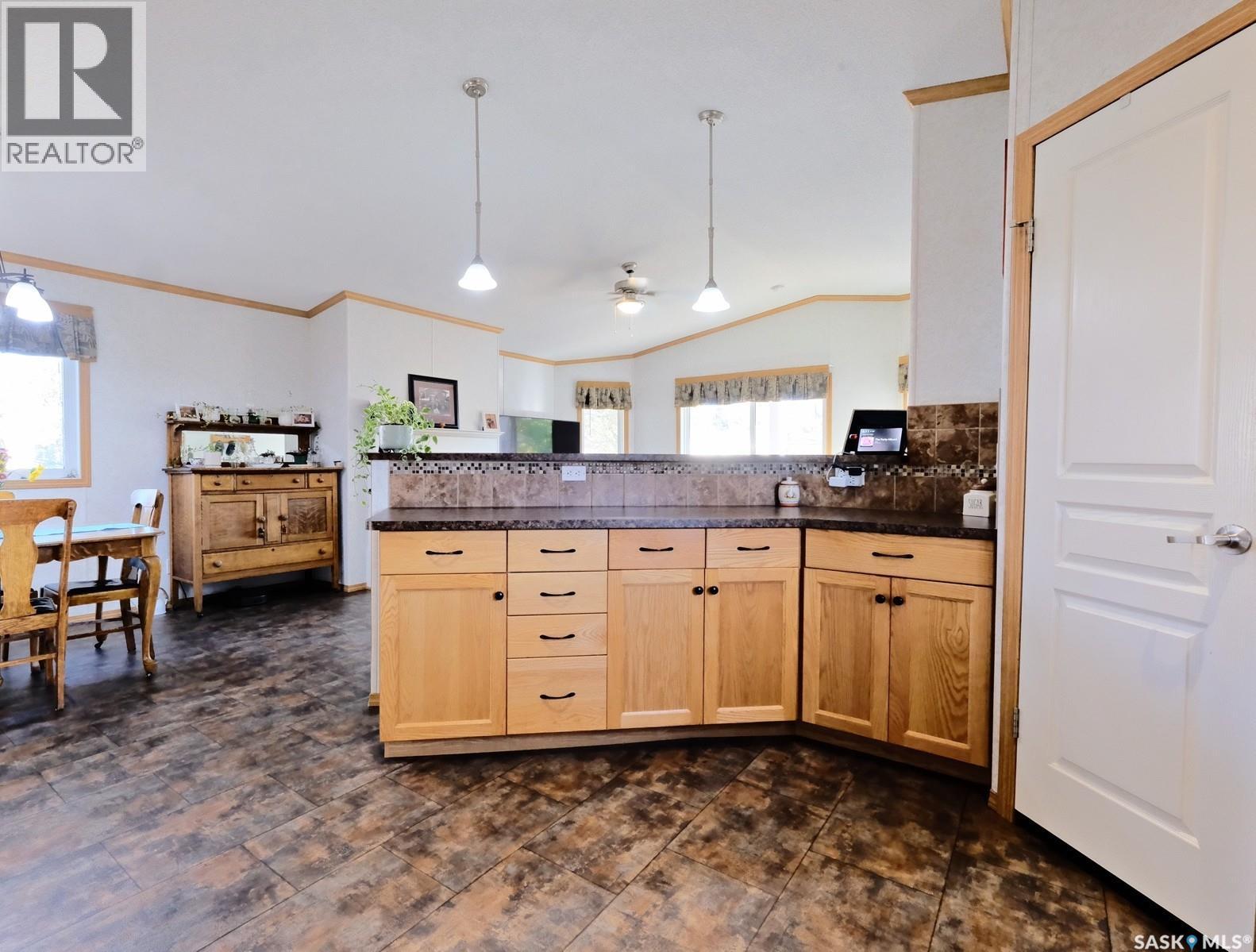 10 Prairie View Crescent, Rosetown, Saskatchewan  S0L 2V0 - Photo 20 - SK031001