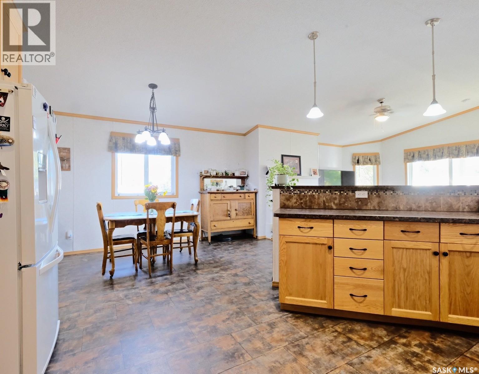 10 Prairie View Crescent, Rosetown, Saskatchewan  S0L 2V0 - Photo 22 - SK031001