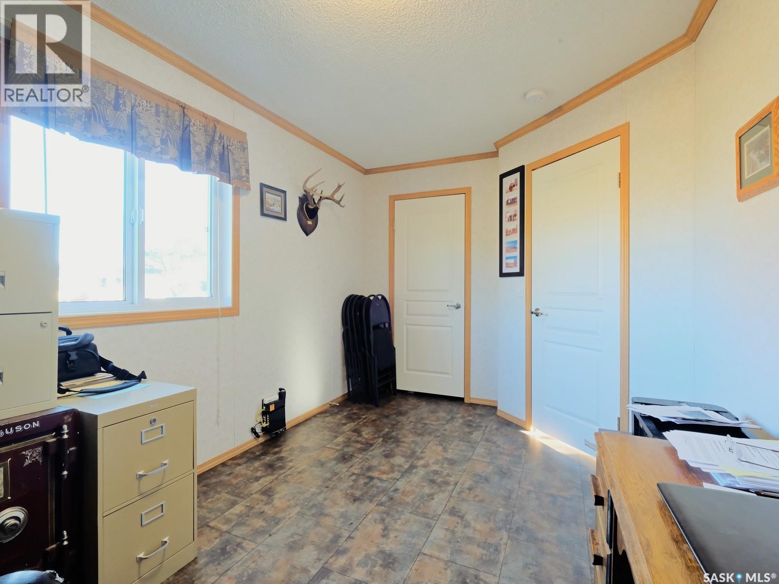 10 Prairie View Crescent, Rosetown, Saskatchewan  S0L 2V0 - Photo 26 - SK031001