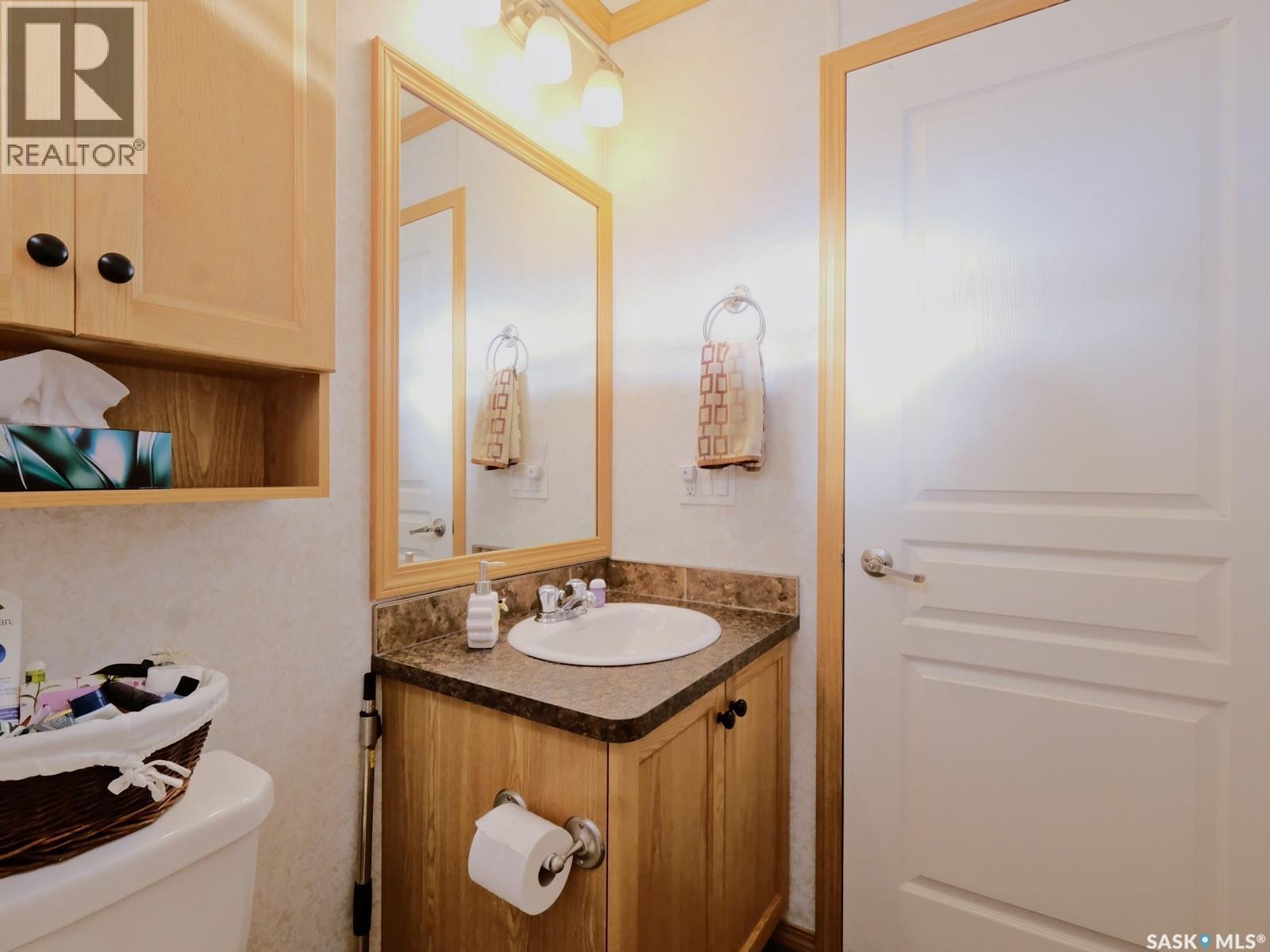 10 Prairie View Crescent, Rosetown, Saskatchewan  S0L 2V0 - Photo 31 - SK031001